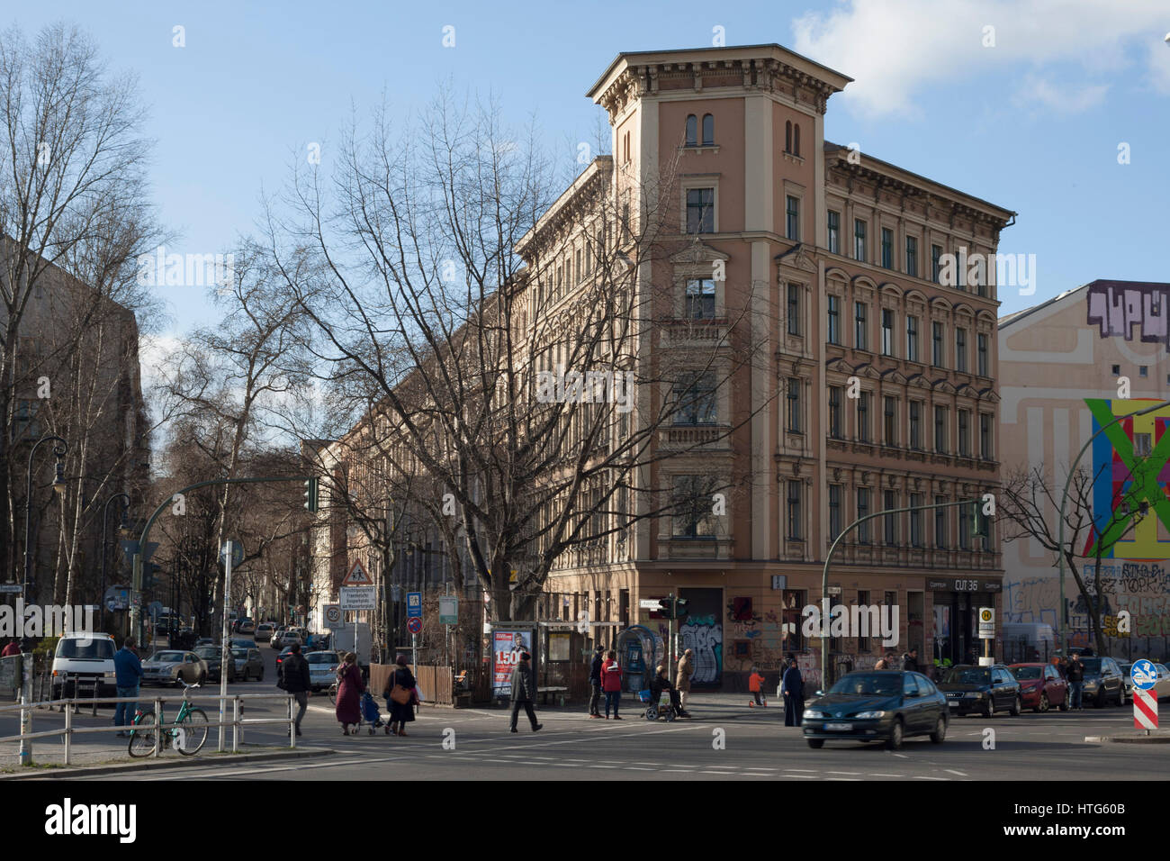 19. Jh. Wohnhaus an der Kottbusser Brücke des Stadtteils Kreuzberg in Berlin Stockfoto