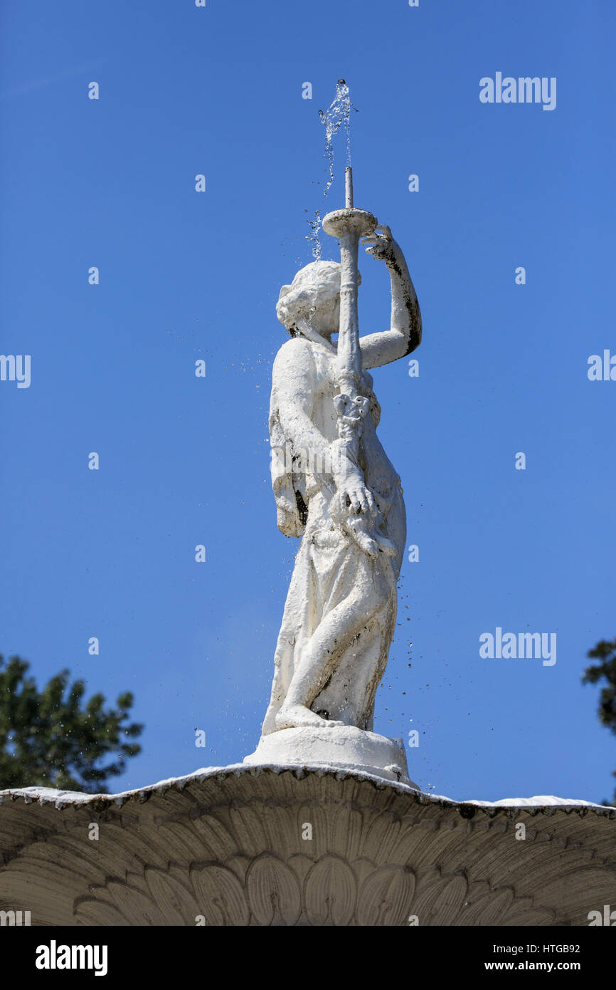 Statue-Detail aus dem öffentlichen Brunnen am Forsyth Park in Savannah, Georgia. Stockfoto