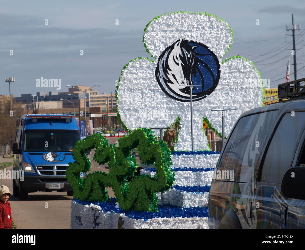 Dallas, Vereinigte Staaten 11. März 2017. Die jährliche Dallas St. Patrick's Parade stieg aus heute mit ehemaligen Dallas Polizeichef, David Brown als Grand Marshal.  Bildnachweis: Dallaspaparazzo/Alamy Live-Nachrichten Stockfoto