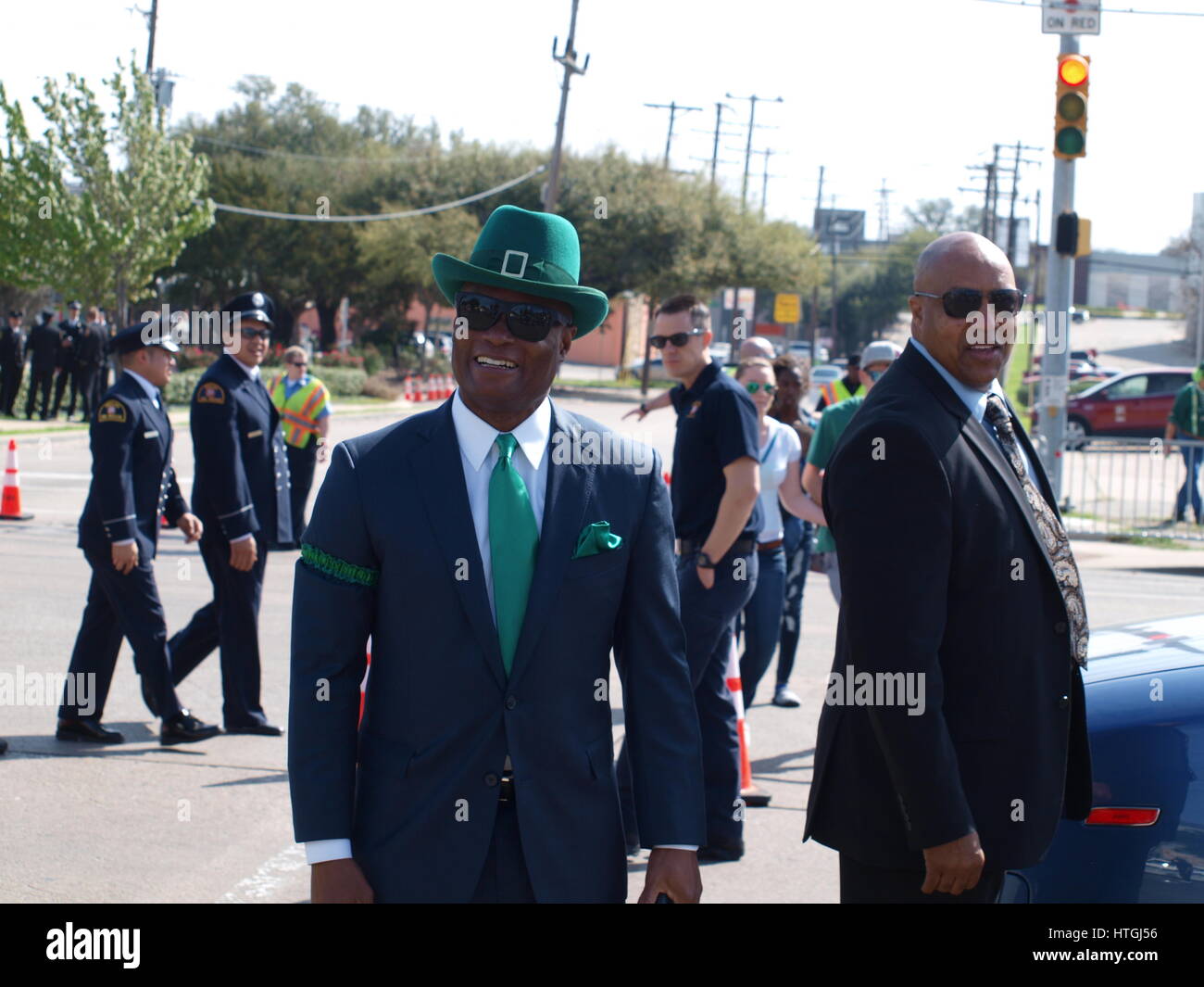 Dallas, Vereinigte Staaten 11. März 2017. Die jährliche Dallas St. Patrick's Parade stieg aus heute mit ehemaligen Dallas Polizeichef, David Brown als Grand Marshal.  Bildnachweis: Dallaspaparazzo/Alamy Live-Nachrichten Stockfoto