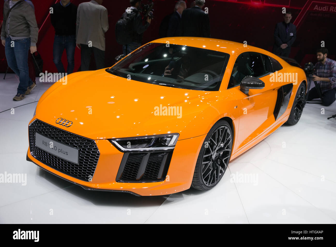 Genf, Schweiz - 4. März 2015: Offizielles Debüt des neuen Audi R8 auf der 85. Internationalen Genfer Autosalon im Palexpo. Stockfoto