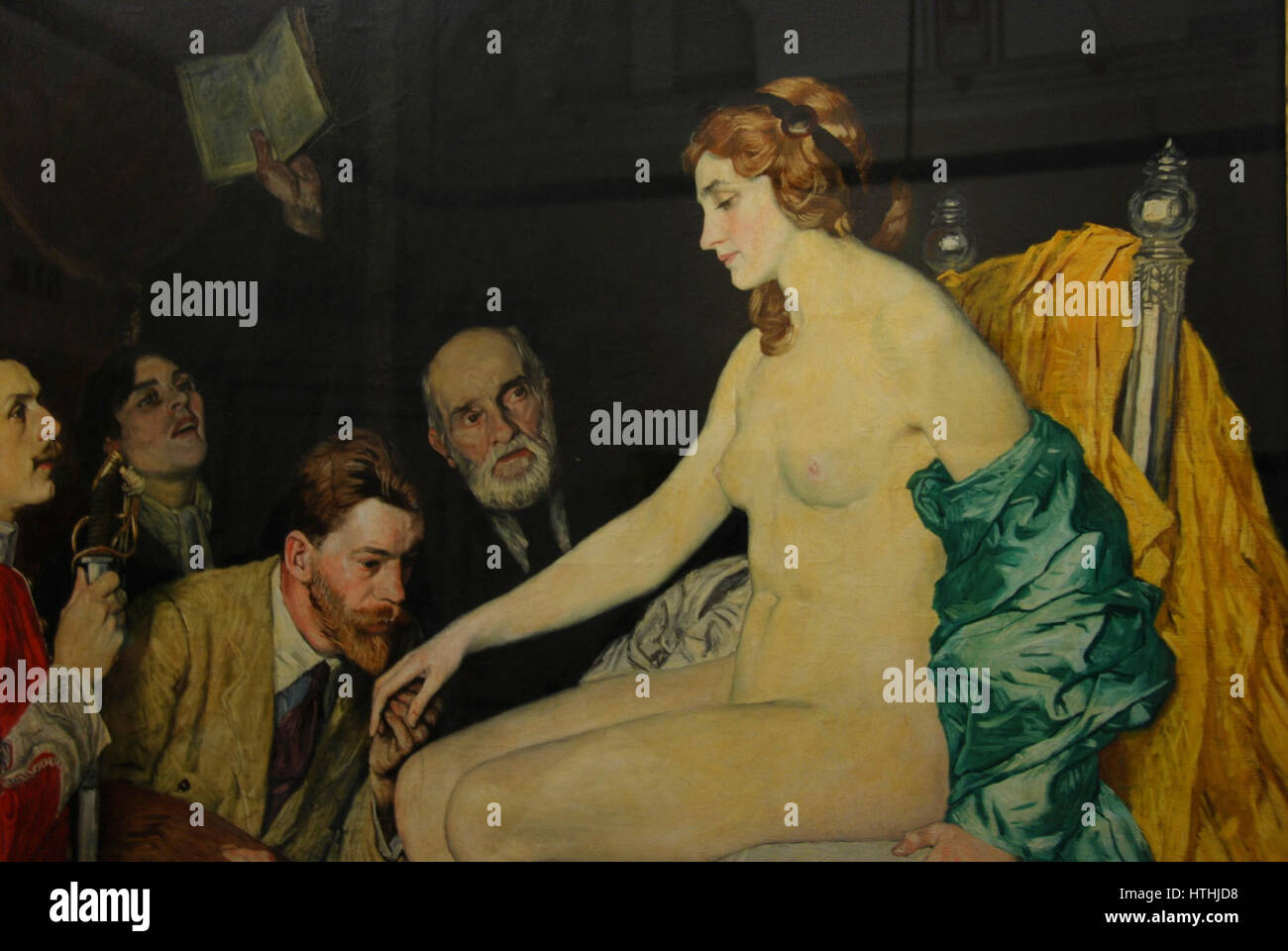 „Anbetung“ von William Strang fängt den intimen Moment der Ehrfurcht ein, wahrscheinlich aus einem religiösen Kontext. Die Komposition des Gemäldes hebt die Ausdrucksformen von Hingabe und Ehrfurcht hervor, wobei die Figuren positioniert sind, um eine tiefe Verbindung zum Heiligen zu vermitteln. Strangs detaillierte Pinselarbeiten und düstere Farbpalette verstärken die Festlichkeit und emotionale Tiefe der Szene. Stockfoto