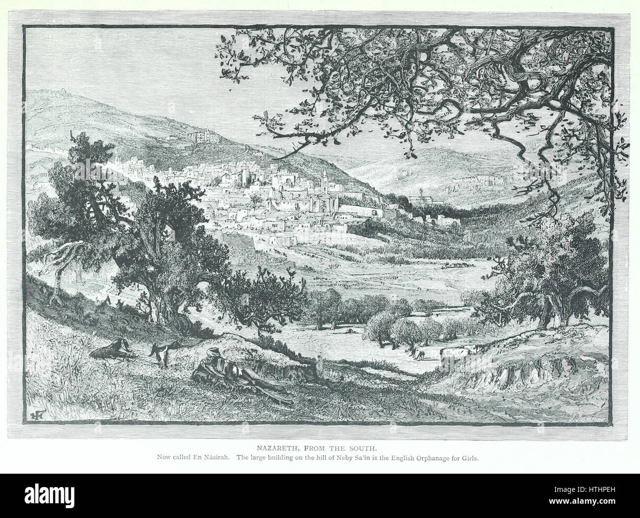 „Nazareth, vom Süden“ ist ein Landschaftsgemälde, das einen Blick auf die Stadt aus der südlichen Perspektive bietet. Das Werk bietet eine anschauliche Darstellung des Geländes der antiken Stadt und der umliegenden Naturlandschaft, eine Darstellung historischer Orte. Stockfoto