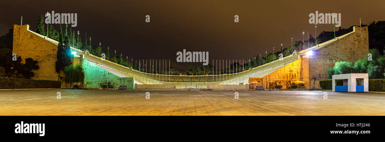 Olympia-Stadion in Athen bei Nacht - Griechenland Stockfoto