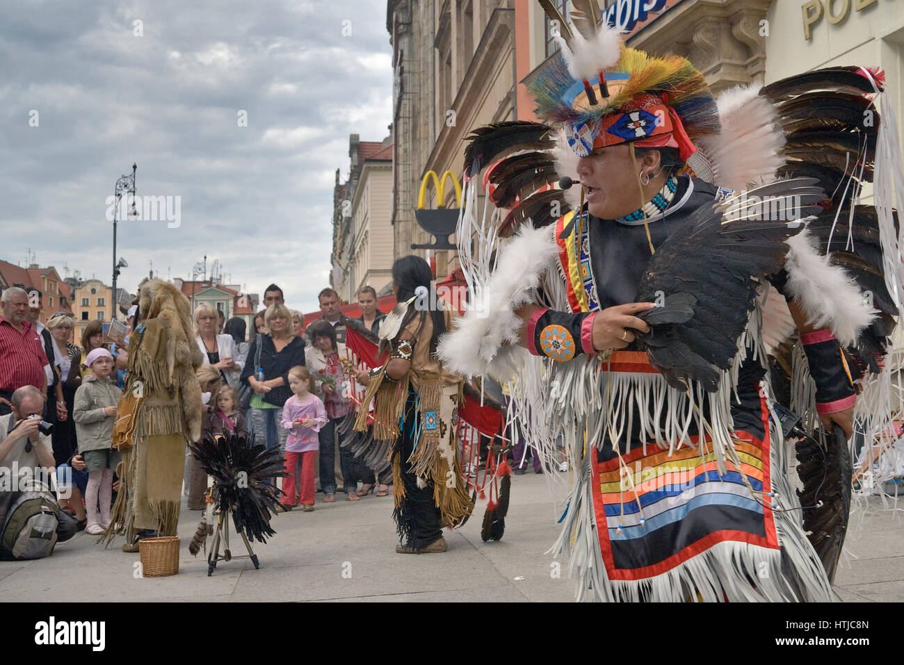 Südamerikanischen Indianer am Rynek (Marktplatz) in Breslau, Niederschlesien, Polen Stockfoto