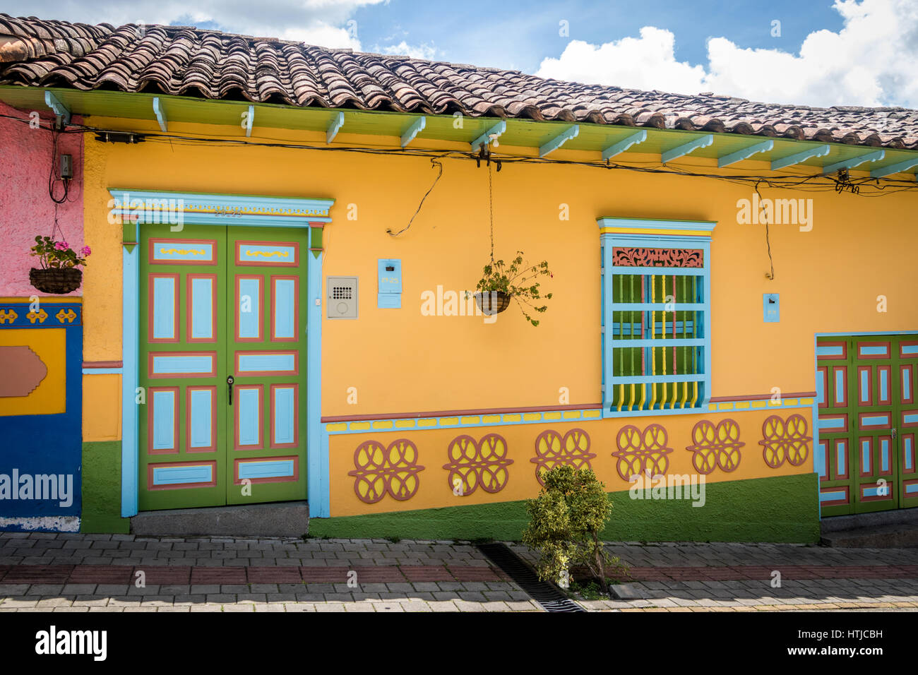 Bunte Haus - Guatape, Kolumbien Stockfoto