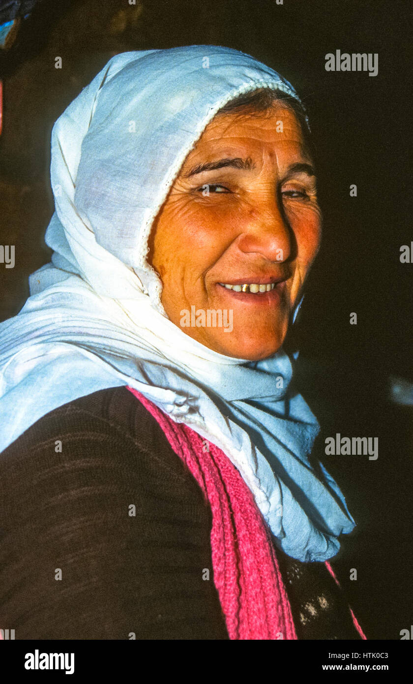 Turk In Porträt der Türkin im Osten der Türkei Stockfotografie - Alamy