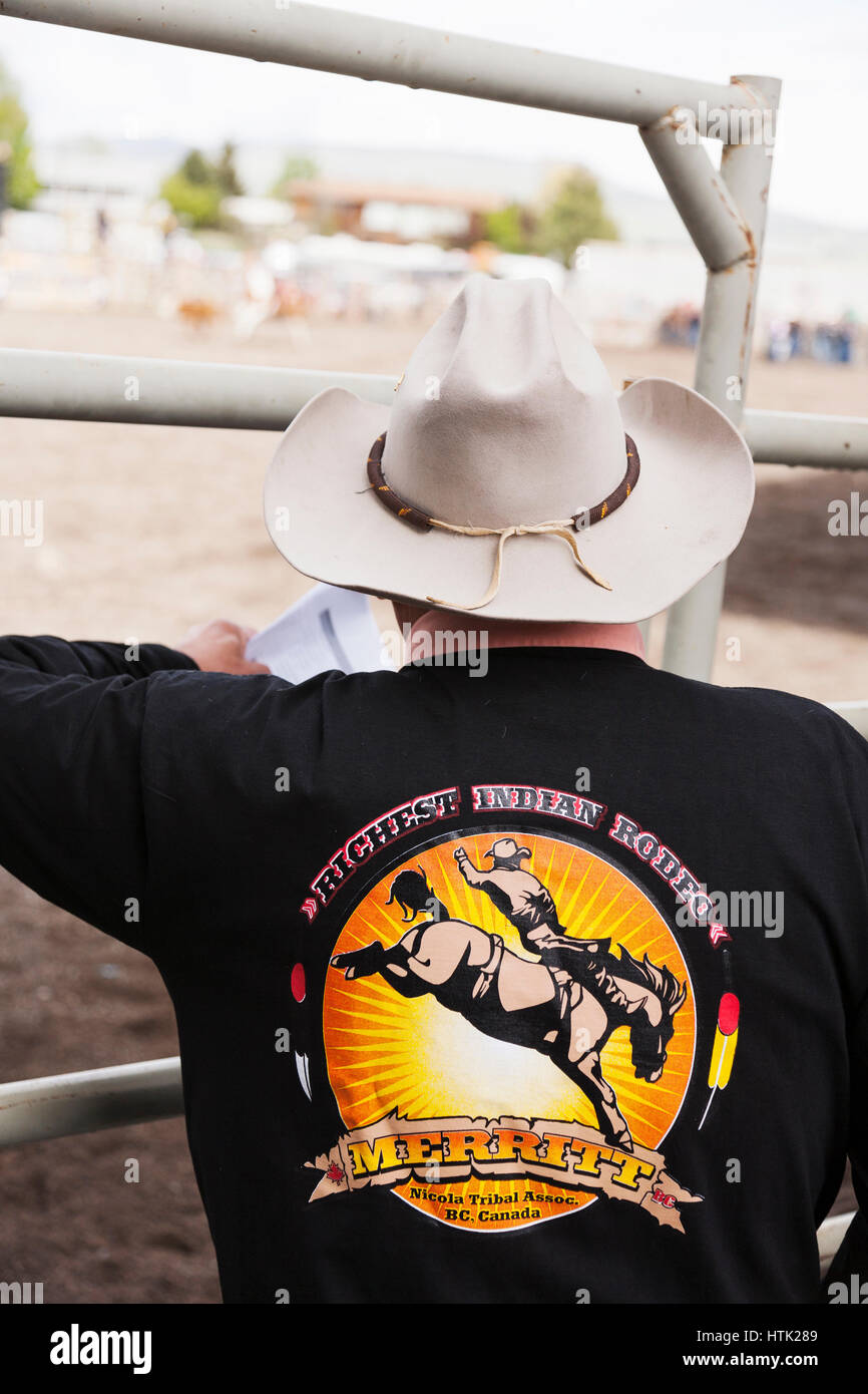 Cowboy Ereignis warten an der reichsten indischen Rodeo beginnen. Merritt, BC, Kanada Stockfoto