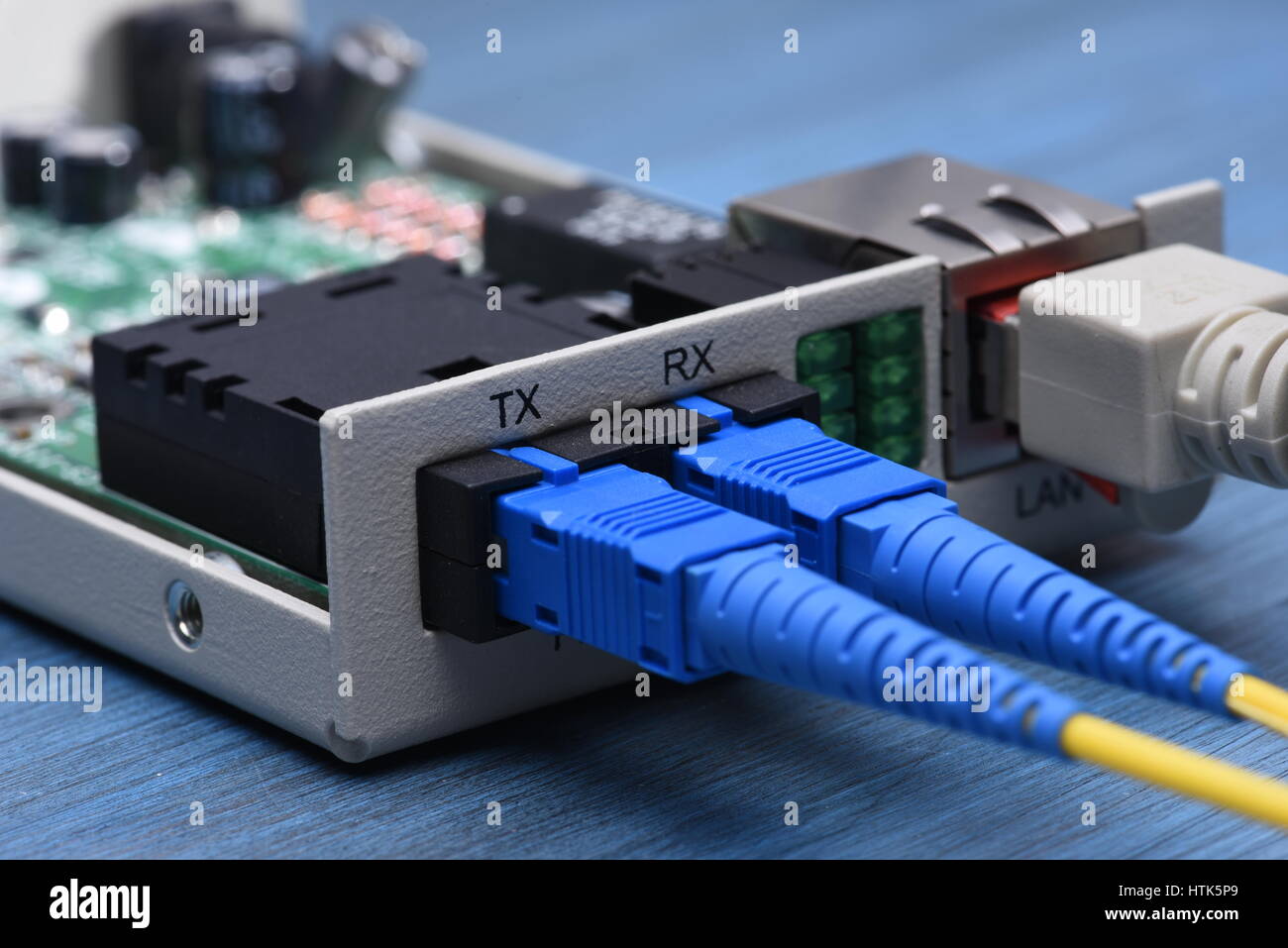 Internet der Dinge schnell Fiber Konverter, Informationstechnologie Stockfoto