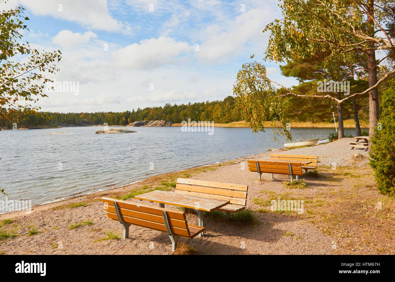 Sitzplätze an den Ufern der Ostsee, Finnhamn, Stockholmer Schären, Schweden, Skandinavien Stockfoto