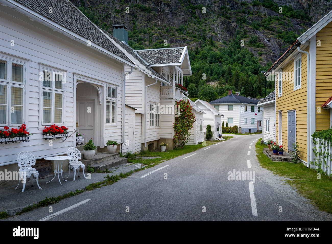 Solvorn norwegischen Kleinstadt Straße Stockfoto