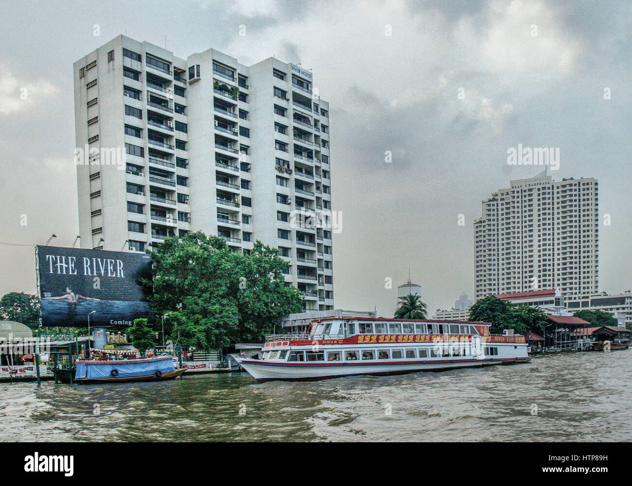 Bangkok, Thailand. 15. November 2006. Das touristische Ausflugsschiff River King am Fluss Chao Phraya, dem legendären Fluss der Könige, der durch Bangkok fließt. Thailand ist ein beliebtes Touristenziel Credit geworden: Arnold Drapkin/ZUMA Draht/Alamy Live News Stockfoto