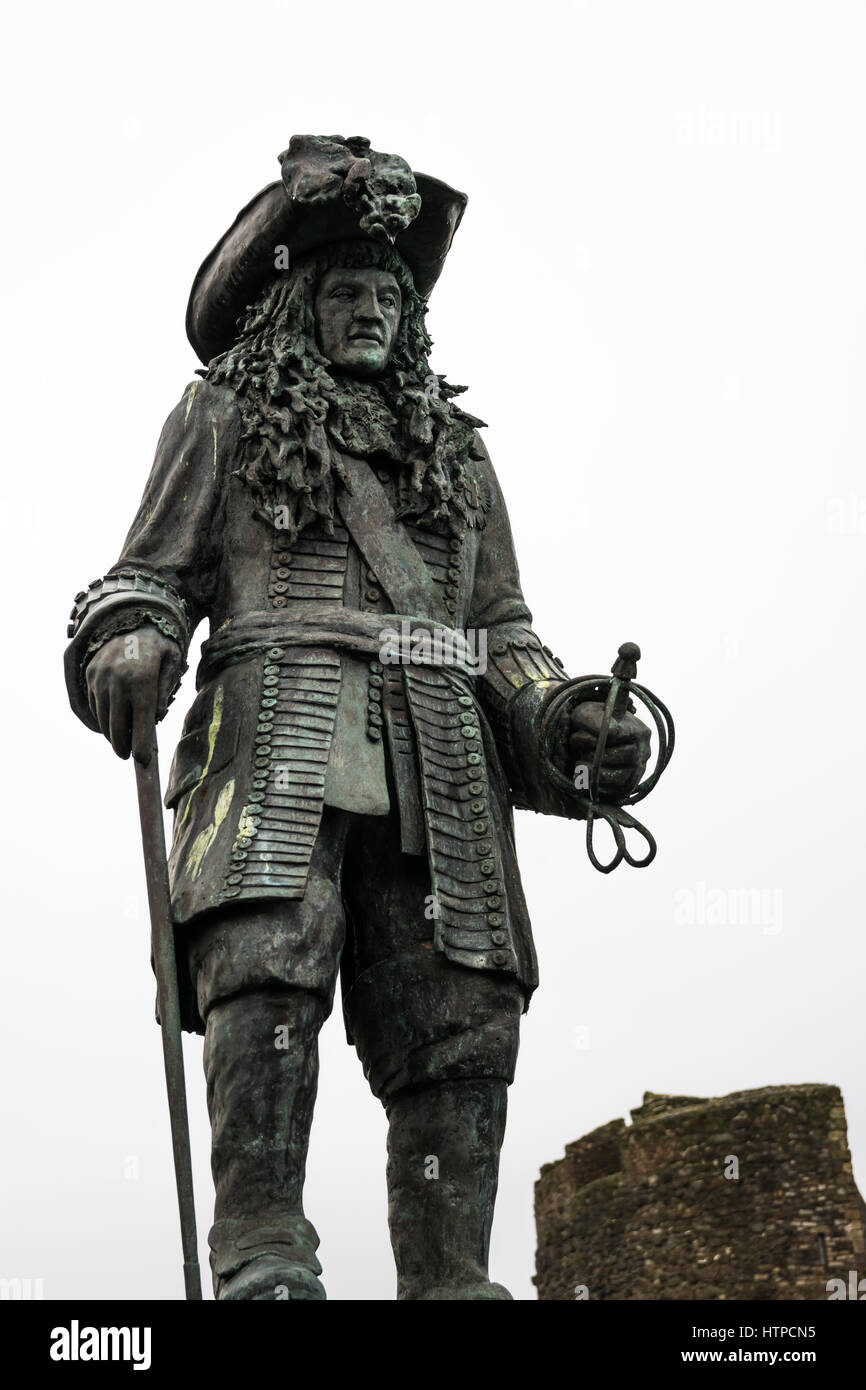 King William Statue befindet sich am Carrickfergus Castle, Nordirland. Stockfoto