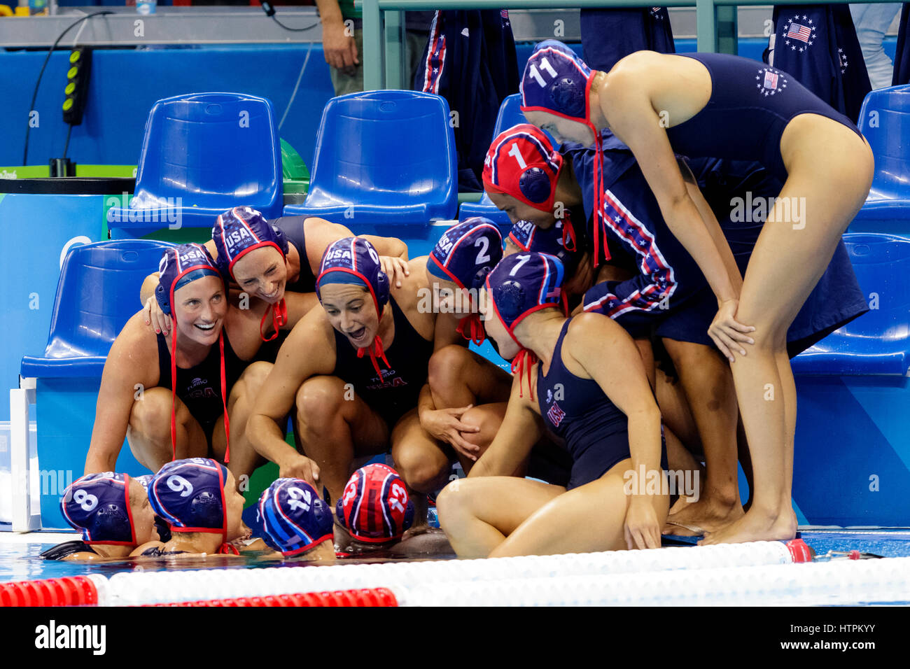 Rio De Janeiro, Brasilien. 18. August 2016 konkurriert Team USA in der Frauen-Wasserball-Match vs. Ungarn bei den Olympischen Sommerspielen 2016. © Paul J. Sutton Stockfoto