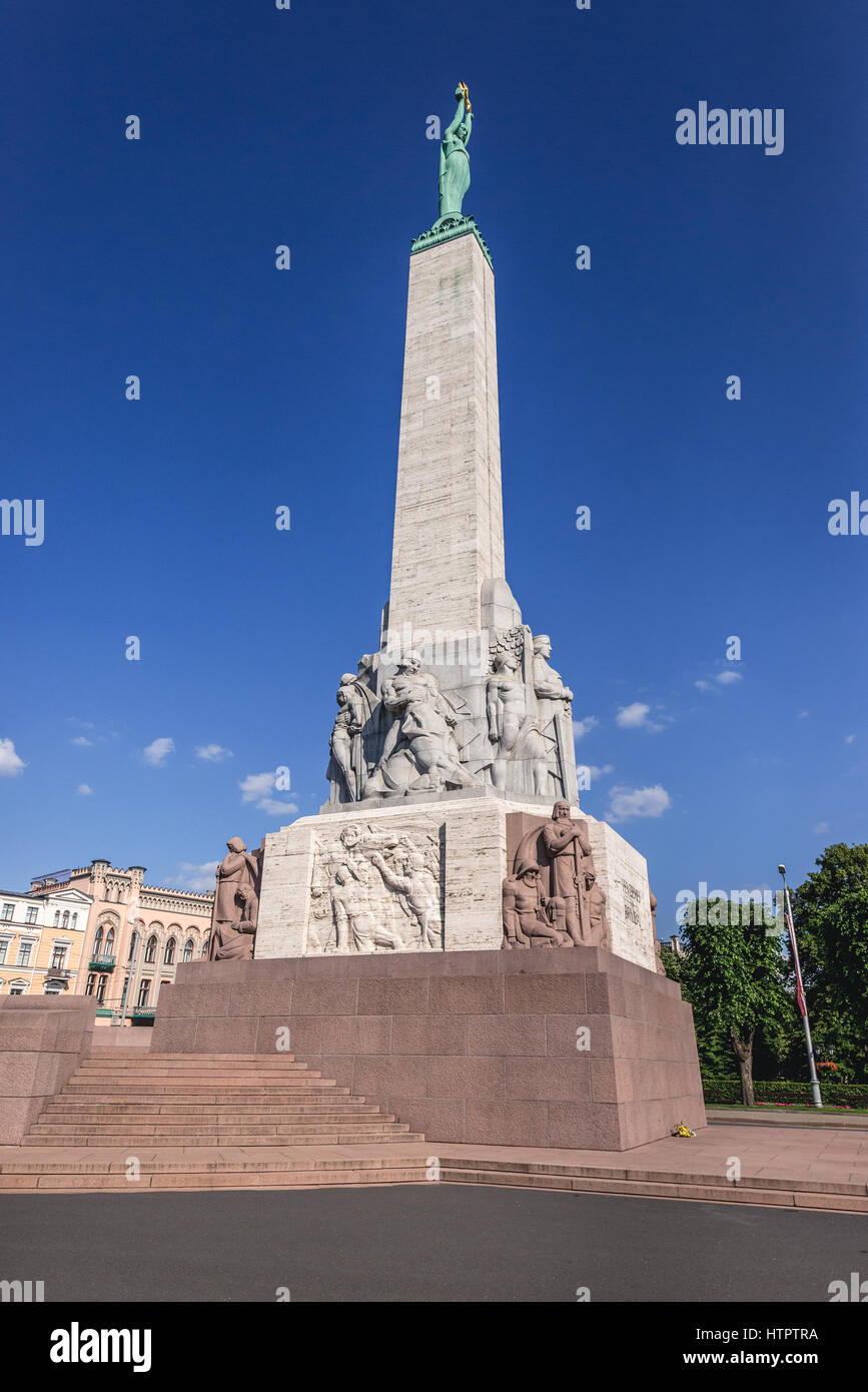Freedom Monument (Brivibas Piemineklis) Ehren Soldaten getötet während der lettischen Unabhängigkeitskrieg in Riga, Hauptstadt der Republik Lettland Stockfoto