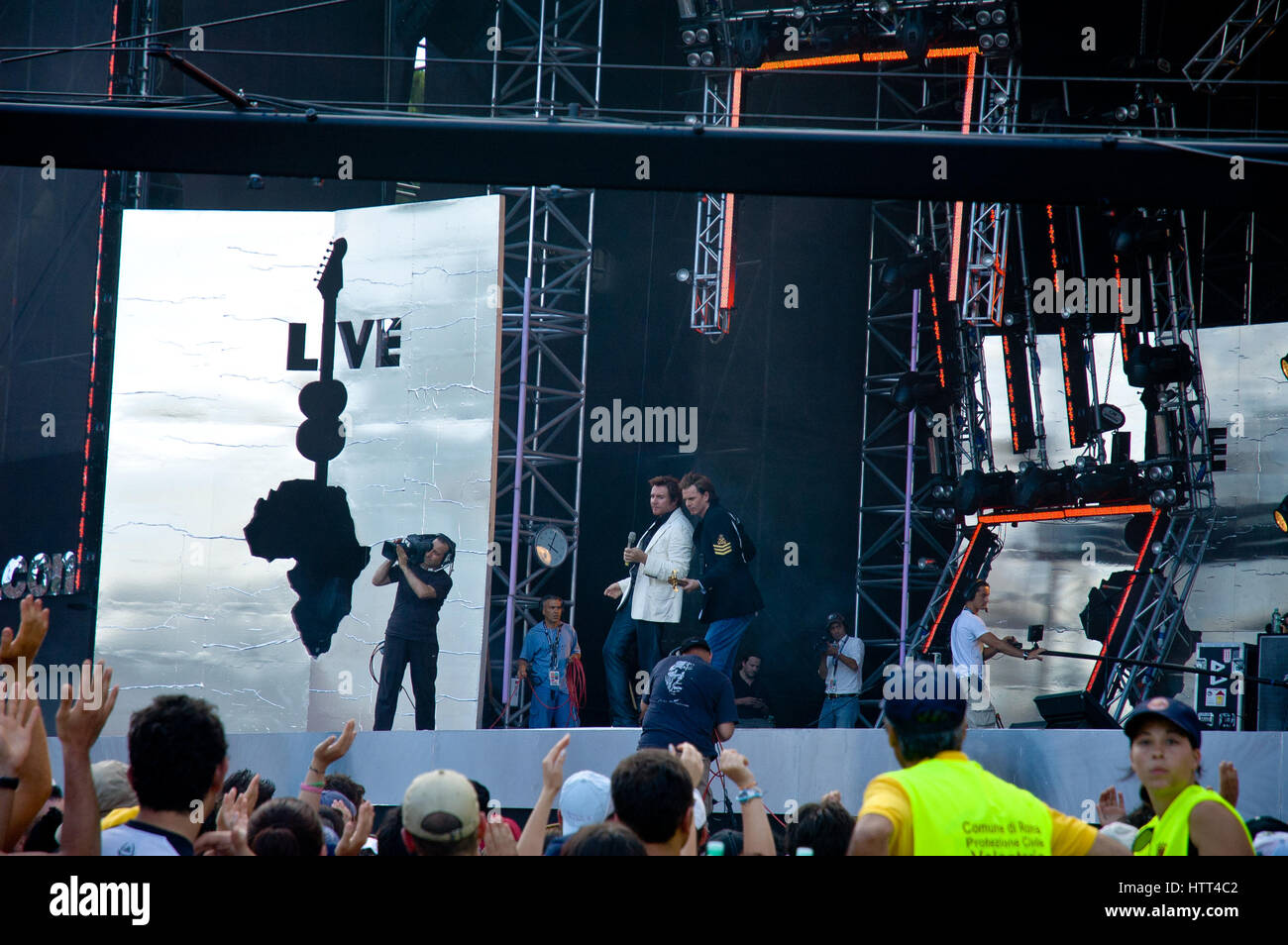 ROM; ITALIEN, 2. JULI 2005. Live 8 Konzert, Duran Duran auf der Bühne im Circus Maximus Stockfoto