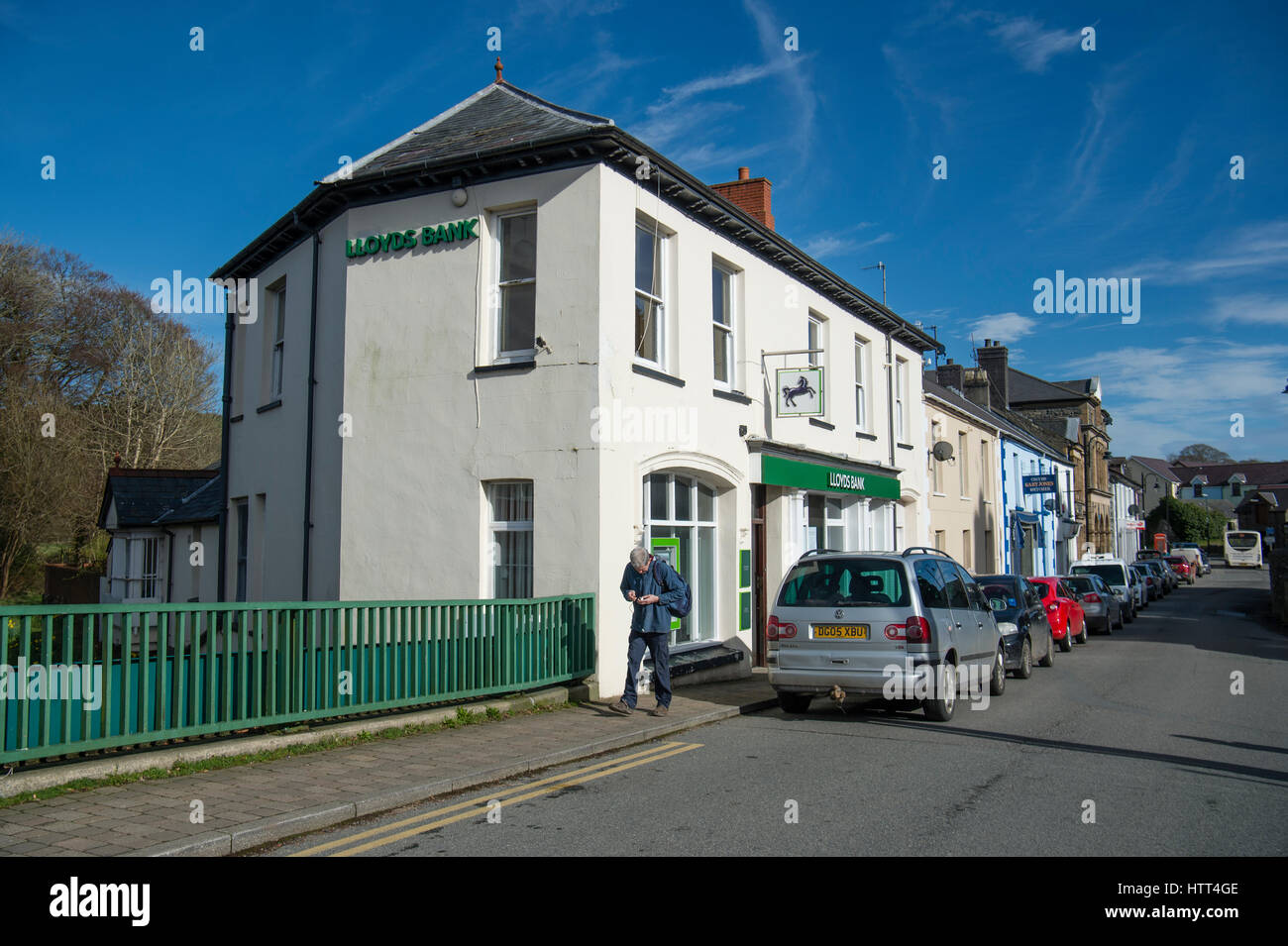 Bedrohung für die Landgemeinden in Wales: 9. März 2017 - der letzte Tag der Eröffnung der Niederlassung der Lloyds Bank in der kleinen ländlichen Tregaron Dorf Ceredigion Wales UK Stockfoto