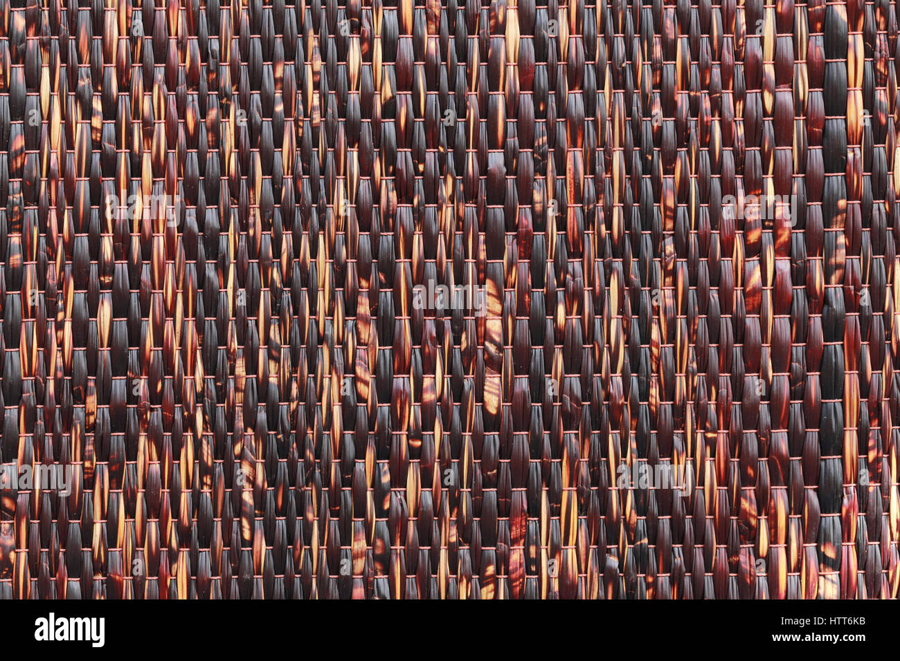 Schwarz und braun Textur des traditionellen Thai Matte für die Design-Hintergrund. Stockfoto