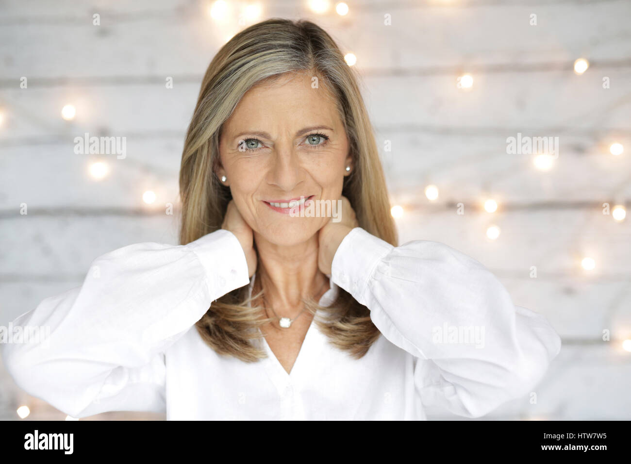 Porträt einer Frau mittleren Alters Stockfoto