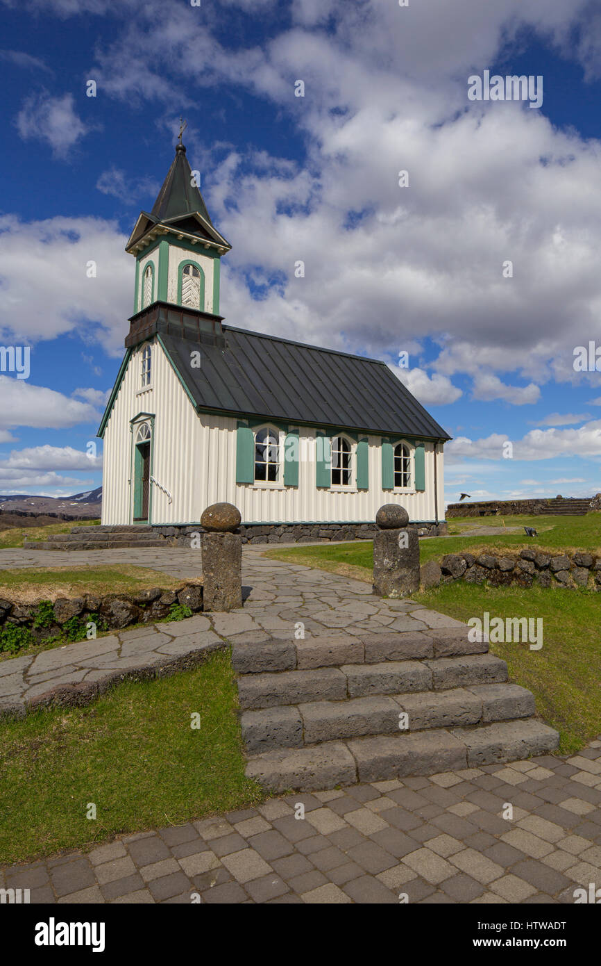 Thingvellir Kirche in Thingvellir Nationalpark in Island, Juni 2015, Hochformat Stockfoto