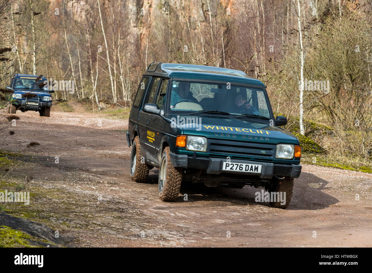 Allradantrieb Erfahrung in Wye Tal und Wald von Dean Tourismus Verband Mitglieder Whitecliff 4x4 Off Road. Stockfoto