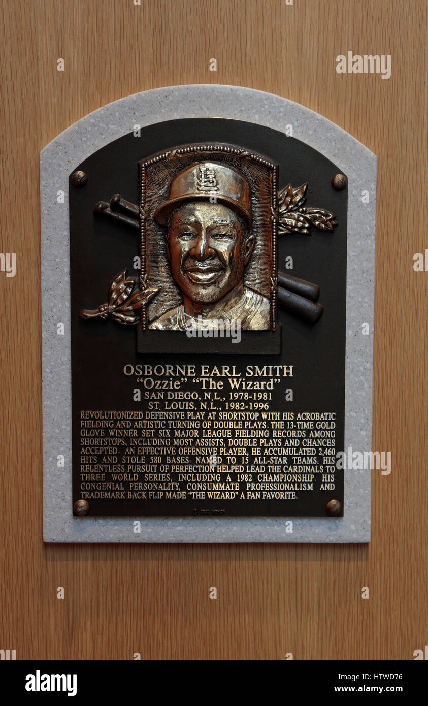 Gedenktafel für Shortstop Ozzie Smith in die Hall Of Fame Gallery, National Baseball Hall Of Fame & Museum, Cooperstown, New York, USA. Stockfoto