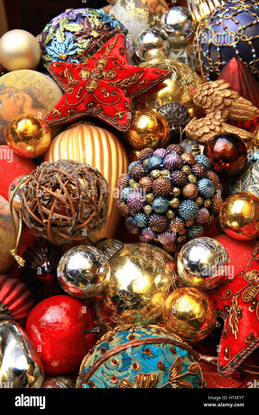 Neuer weihnachtsbaum Fotos und Bildmaterial in hoher Auflösung Alamy