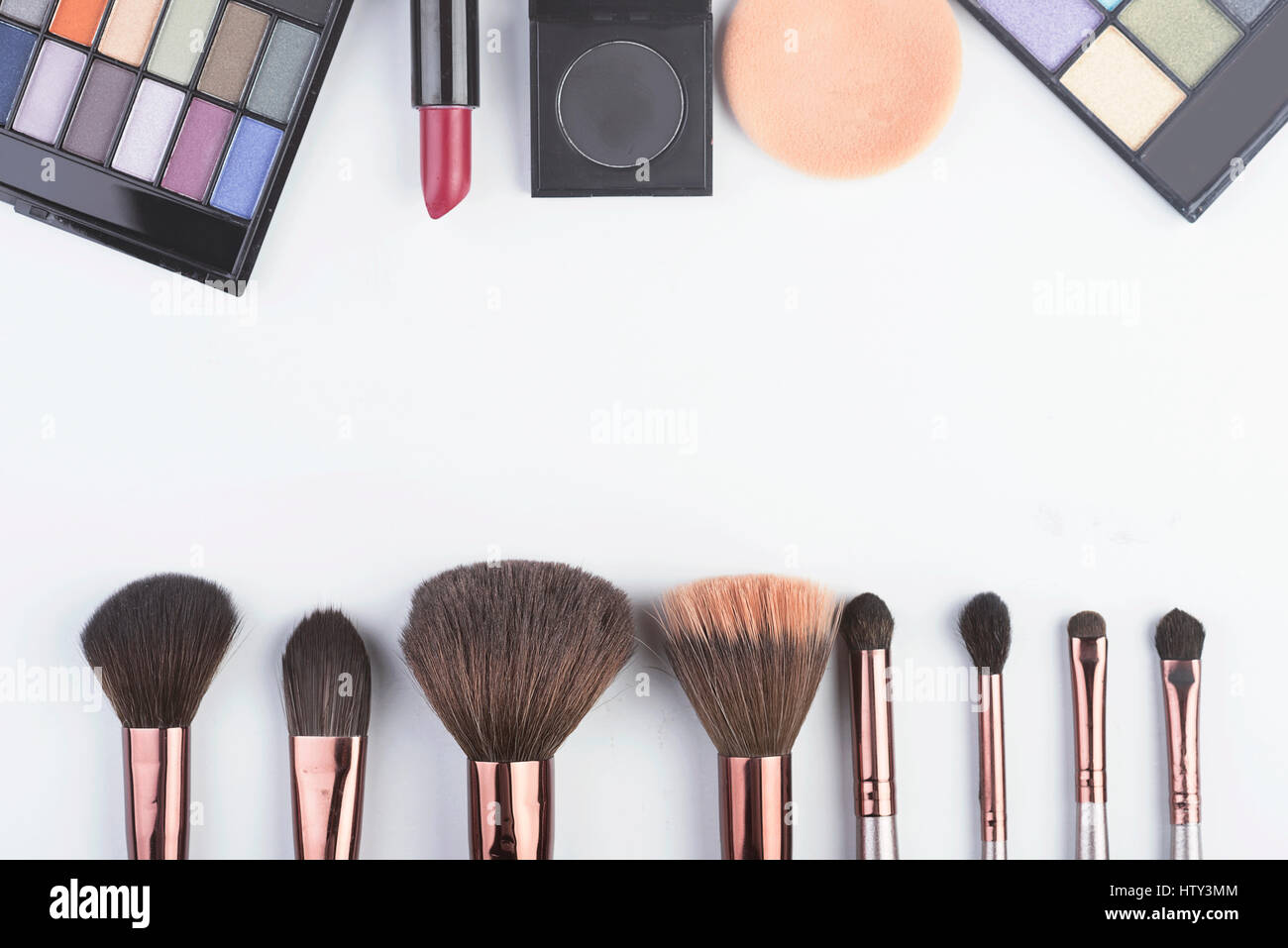 Make-up Kosmetik isoliert auf weißem Hintergrund Make-up Kosmetik isoliert auf weißem Hintergrund Stockfoto