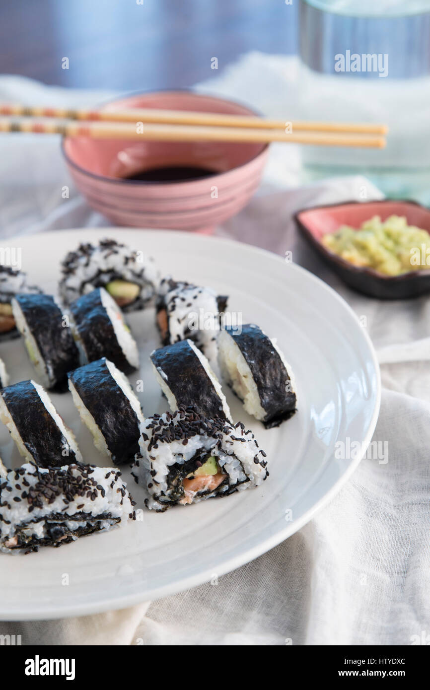 Sushi-Maki-Rolle Stockfoto