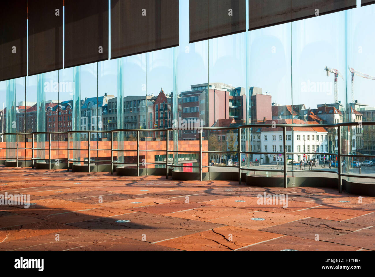 Antwerpen, Belgien - März 17: Blick über Antwerpen vom Museum Aan der Stroom am 17. März 2015 Stockfoto