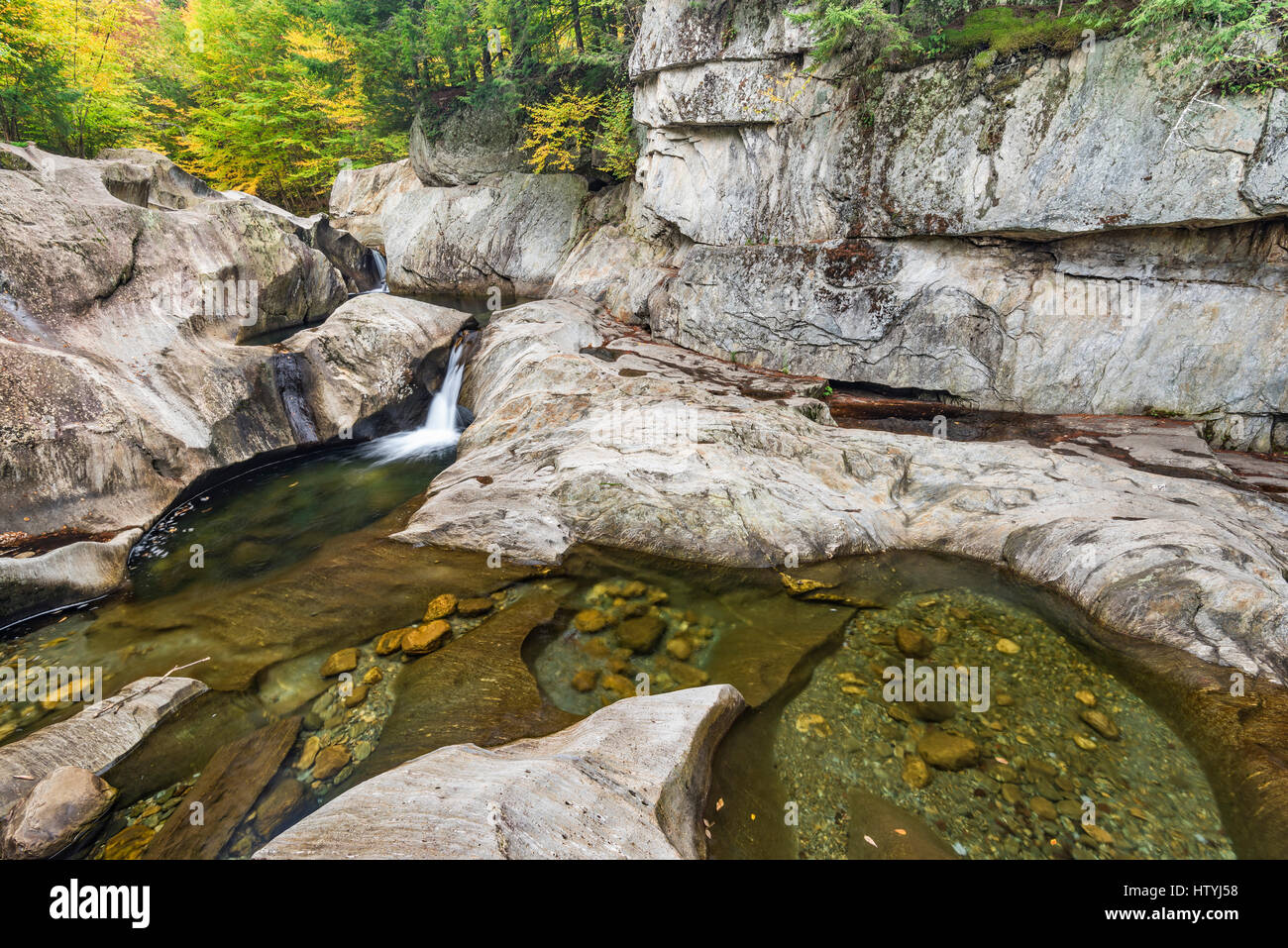 Warren fällt auf der Mad River, Green Mountain National Forest, Washington County, Vermont Stockfoto