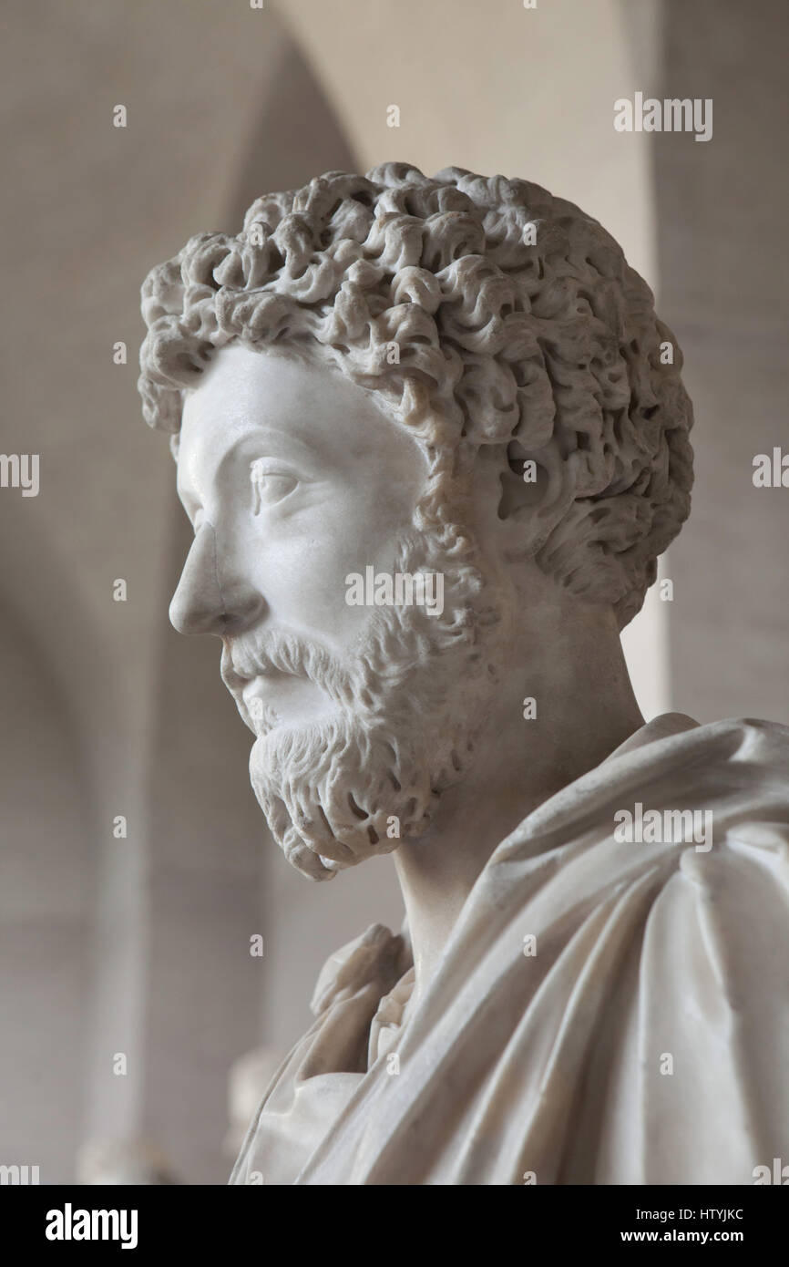 Marmorbüste des Roman Emperor Marcus Aurelius (Regierungszeit 161-180 n. Chr.) auf dem Display in der Glyptothek in München, Bayern, Deutschland. Stockfoto