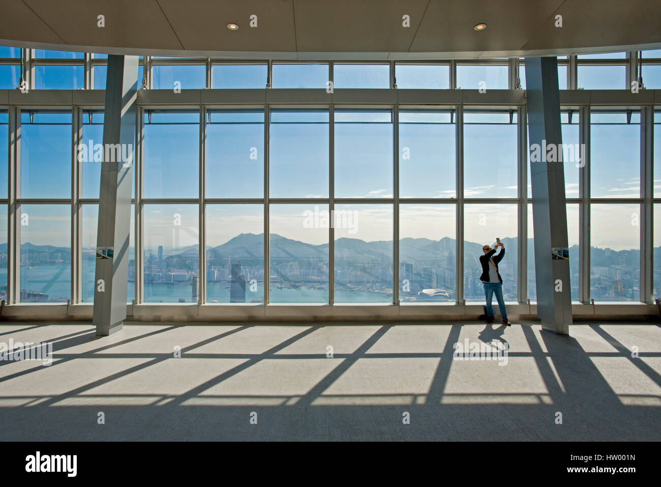 Das International Commerce Centre (ICC) ist ein 108-geschossige, 484Êm (1, 588Êft) kommerzielle Wolkenkratzer in West Kowloon, Hong Kong im Jahr 2010 abgeschlossen. Es ist ein Stockfoto