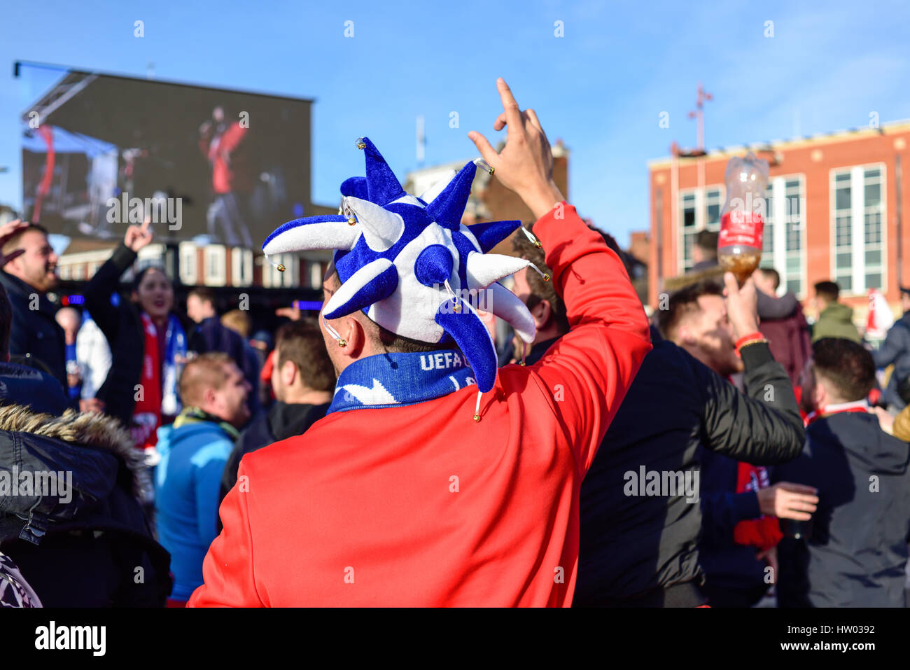 Champions League FC Sevilla in Leicester City Centre, Großbritannien. Stockfoto