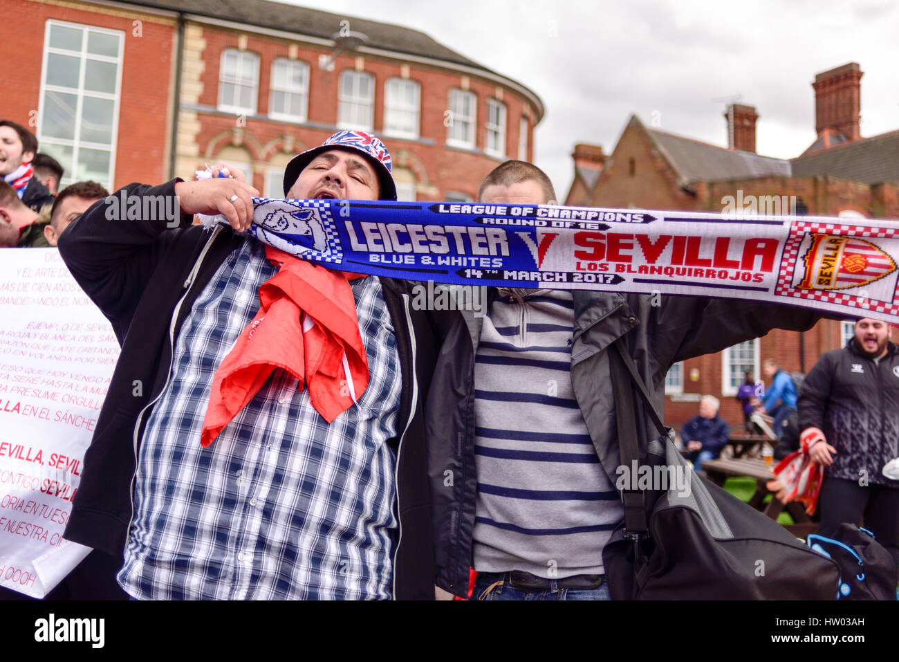 Champions League FC Sevilla in Leicester City Centre, Großbritannien. Stockfoto