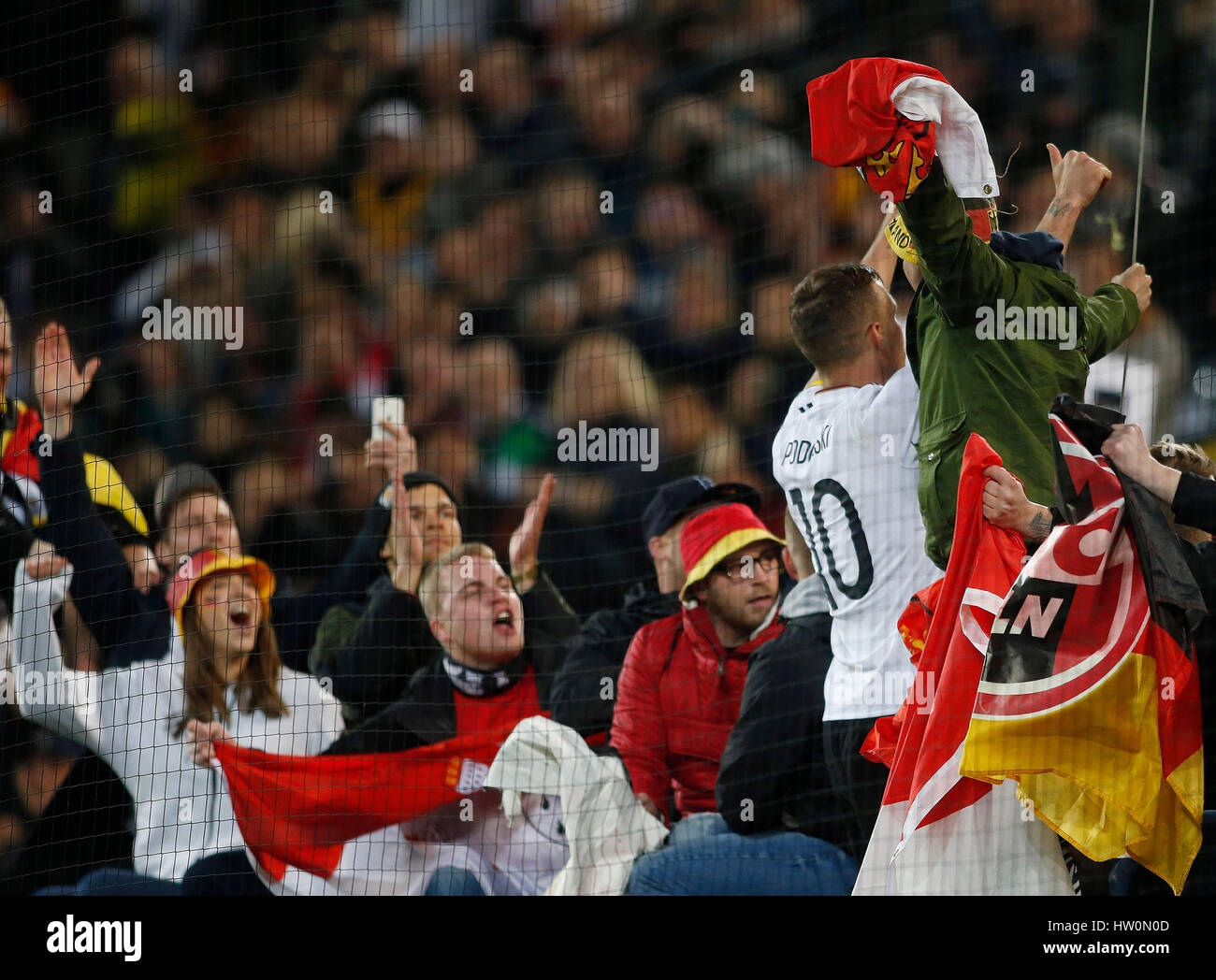 Dortmund, Deutschland. 22. März 2017. Fußball internationale Freundschaftsspiel Deutschland gegen ENGLAND am 22. März 2017 in Dortmund, Deutschland - Lukas PODOLSKI (GER) Credit: Norbert Schmidt/Alamy Live News Stockfoto