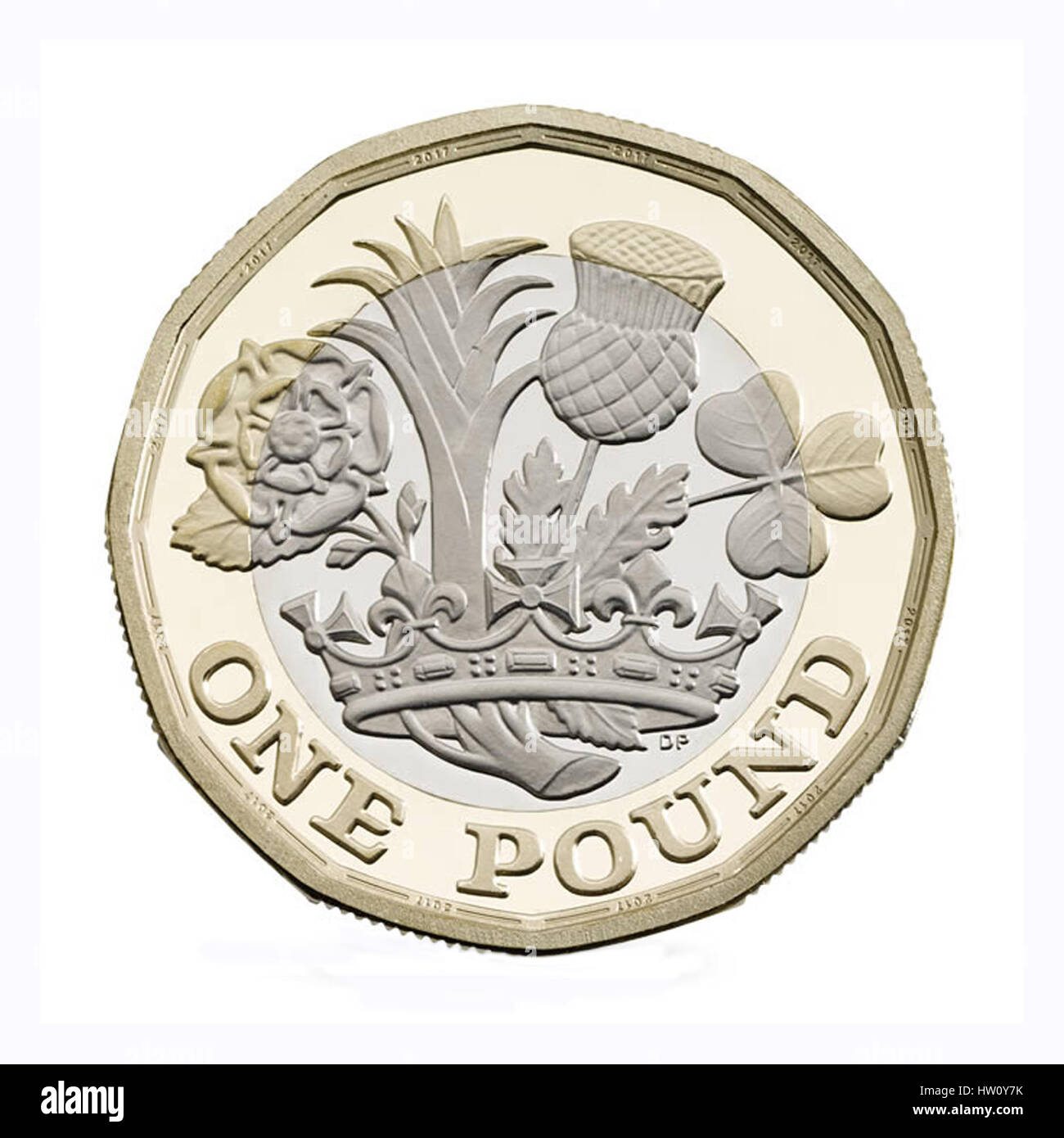 2017 englische Pfund-Münze isoliert auf weißem Hintergrund. Die neue UK £1 Münze treten Zirkulation im März 2017, und The Royal Mint produziert 1,5 Milliarden der neuen Münzen. Stockfoto