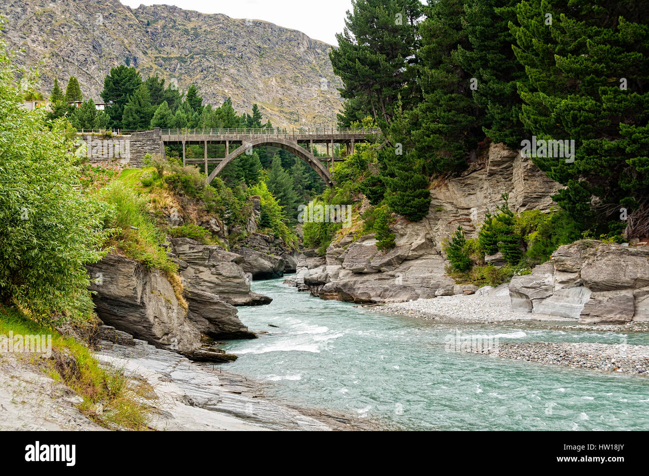 Edith Cavell Brücke über den Shotover River in Queenstown auf der Nordinsel Neuseelands Stockfoto