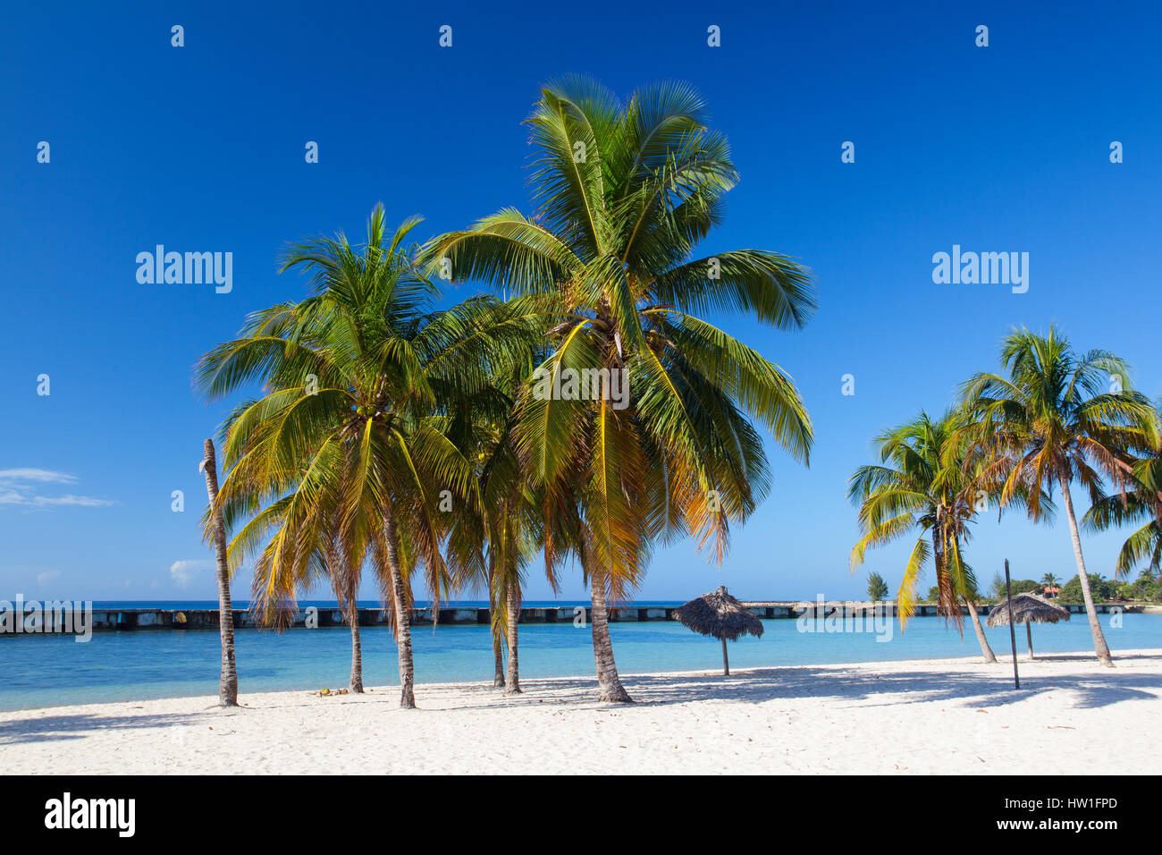 Am Strand Playa Giron, Kuba. Dieser Strand ist berühmt für seine Rolle während der Schweinebucht-Invasion. Stockfoto