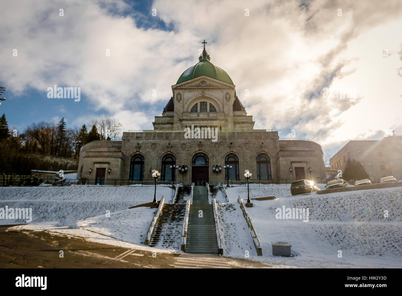 St.-Josephs-Oratorium mit Schnee - Montreal, Quebec, Kanada Stockfoto