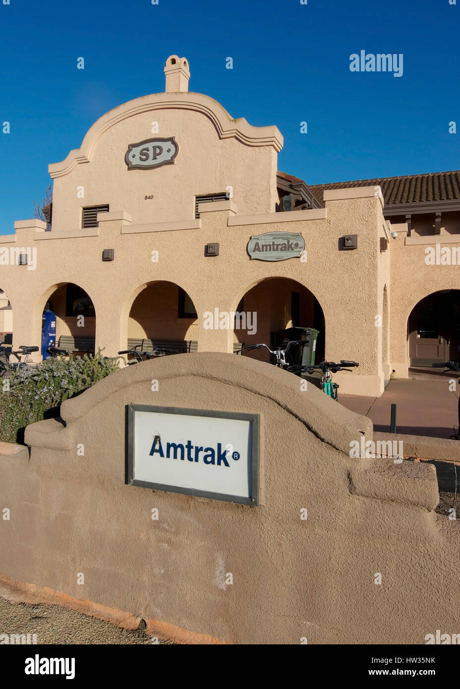 Vorderansicht der Amtrak-Bahnhof in Davis, Kalifornien, USA Stockfoto