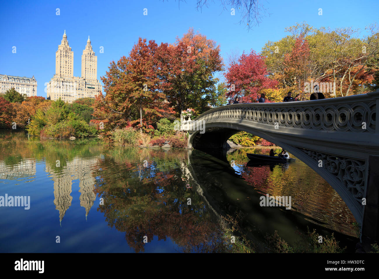 USA, New York City, Manhattan, Central Park, Bogenbrücke Stockfoto
