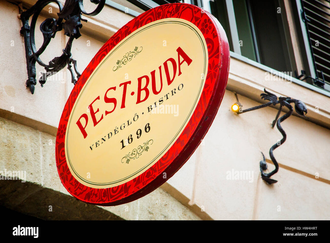 Pest-Buda Restaurant. Budaer Burgviertel Hill. Budapest Ungarn, Südost-Europa. Stockfoto