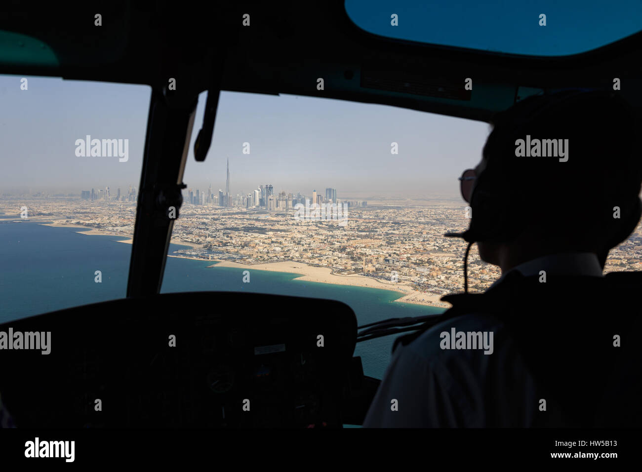 Fliegen auf einer Helixopter in Dubai Stockfoto