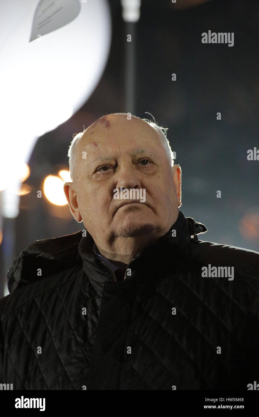 Berlin, Deutschland, 9. November 2014: Mikhail Gorbachev und Berlins Bürgermeister Wowereit nehmen Teil an den 25. Feierlichkeiten der Fall der Berliner Mauer. Stockfoto