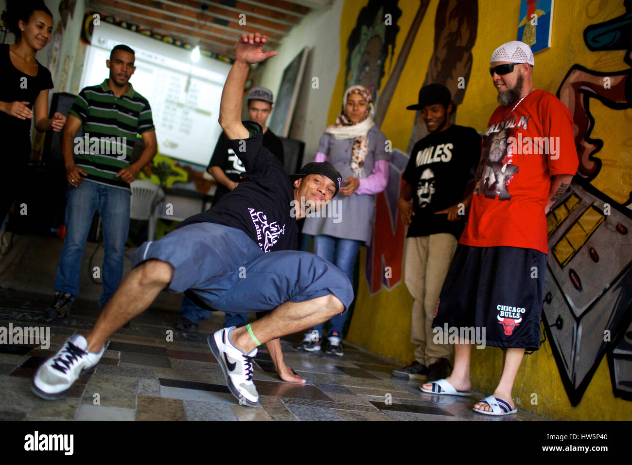 Hip hop Jihad - 11/09/2013 - Brasilien/Sao Paulo - kaab al-Qadir, Elaine und einige graphers im islamischen Zentrum embou Sao Paulo - Olivier goujon/le pictorium Stockfoto