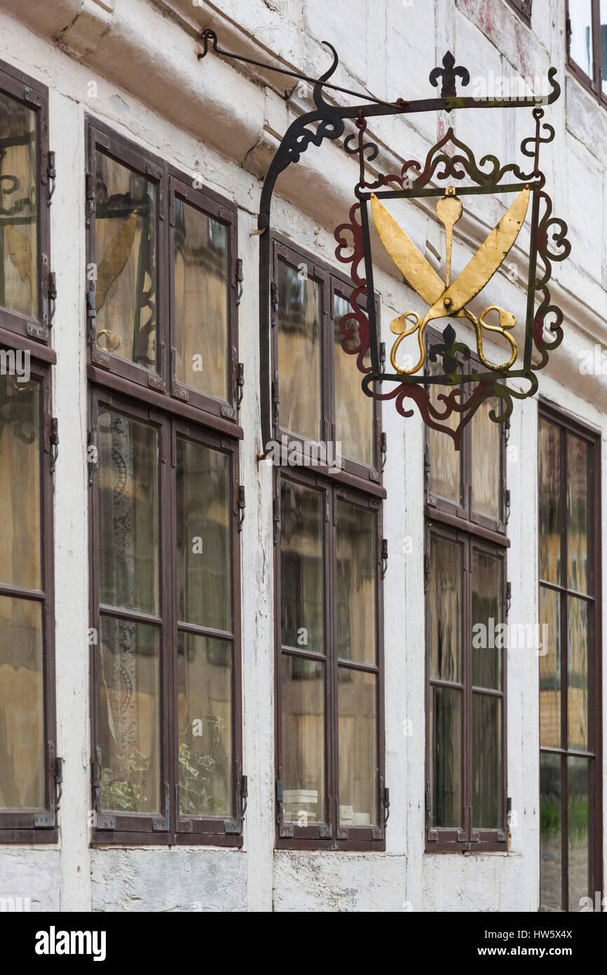 Dänemark, Jütland, Aarhus, Den Gamle By, rekonstruierte Altstadt, Schneider Shop anmelden Stockfoto