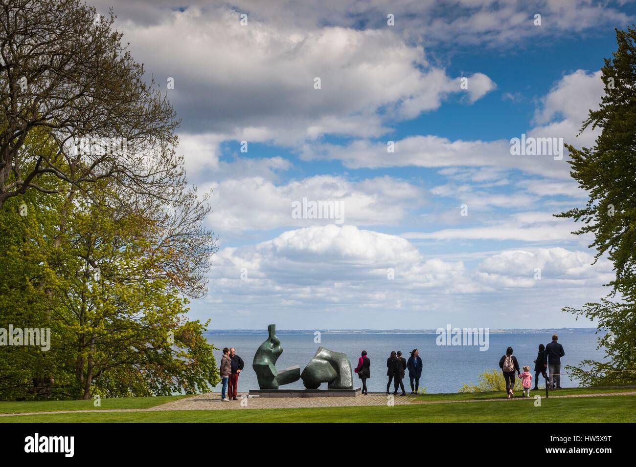 Dänemark, Seeland, Humlebaek, Louisiana Museum of Modern Art, Skulpturengarten Stockfoto