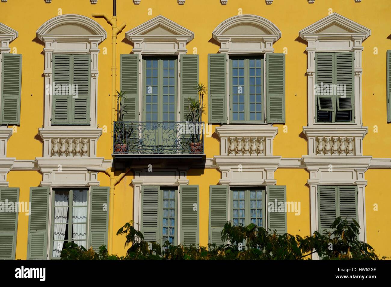 Altstadt, Place Garibaldi, Nizza, Alpes-Maritimes, Frankreich Stockfoto