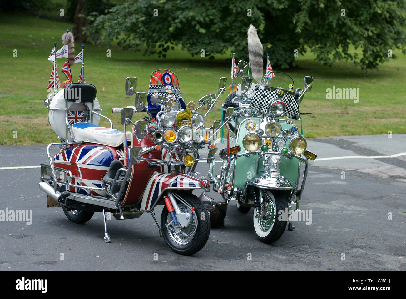 Mods im park Stockfoto